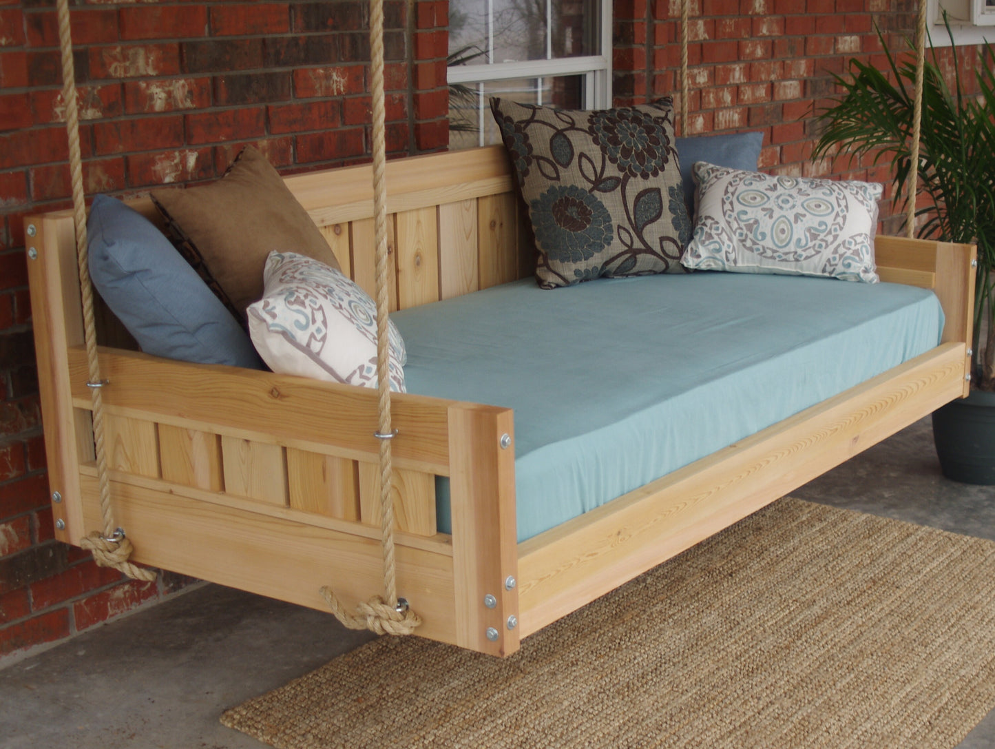 Country Daybed Swing